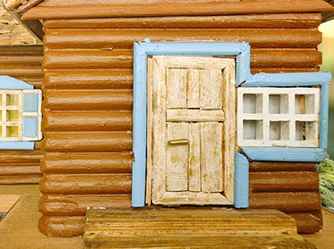 Дом с крышей из дранки фото 5